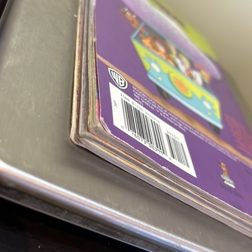Scholastic Scooby-Doo Readers Disappearing Donuts/Shiny Spooky Knights/Mummies - Picture 8 of 12